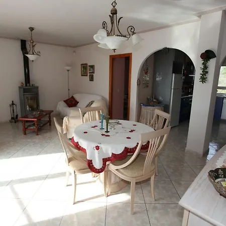 Apartamento Castillo De Dona Maria Oriola (Orihuela)