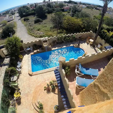 Castillo De Dona Maria Mit Drei Apartamenten Orihuela
